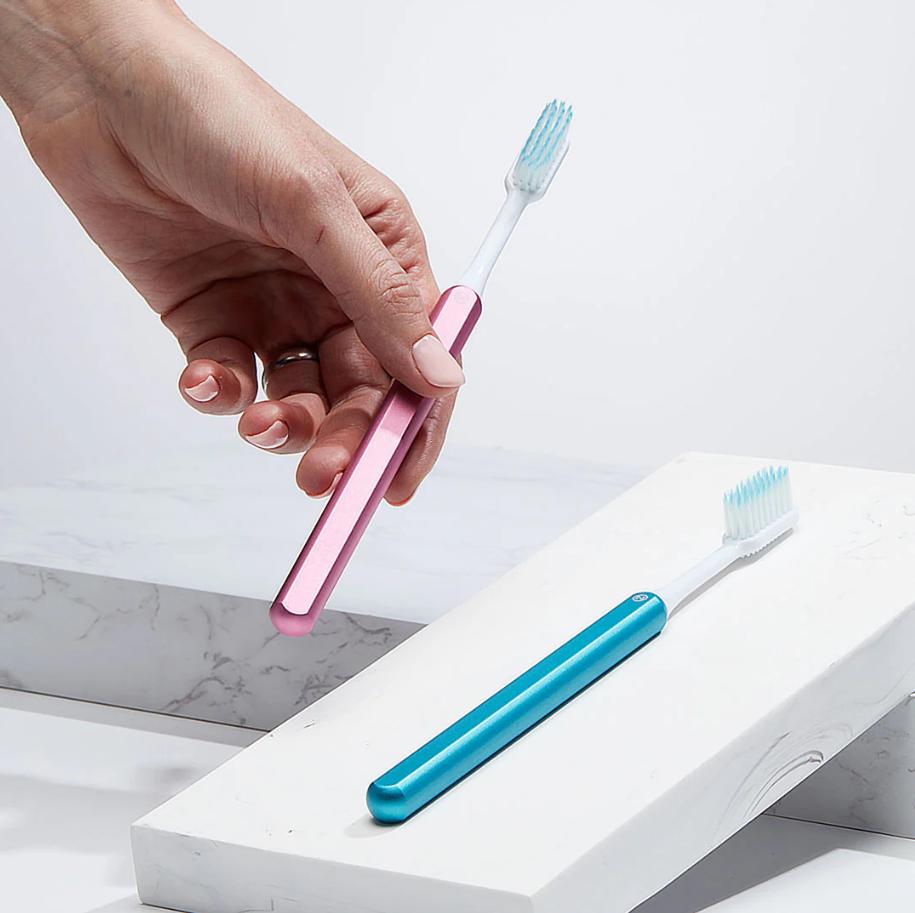 Nada Toothbrush